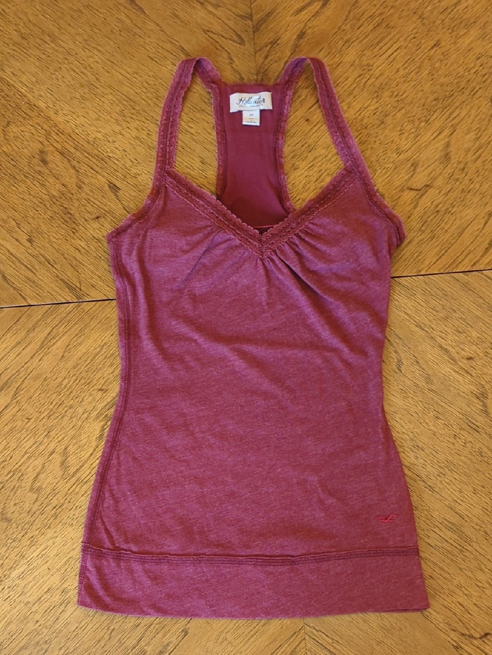 Y2K Hollister Women's Burgundy Racerback Tank Top